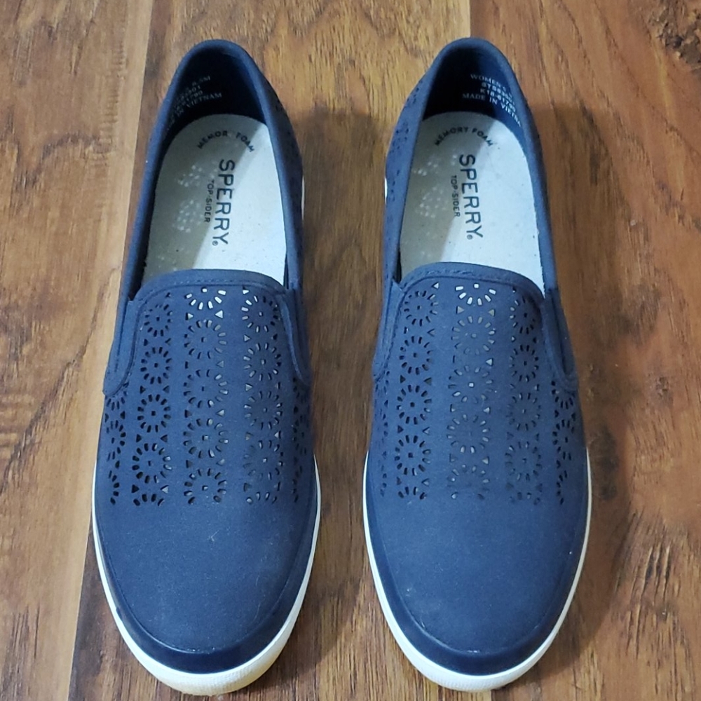 Sperry Cut Out Slip-ons